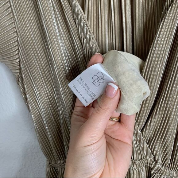 Baltic Born Athena Champagne Shimmer Pleated Maxi Dress Size Small - Picture 6 of 7